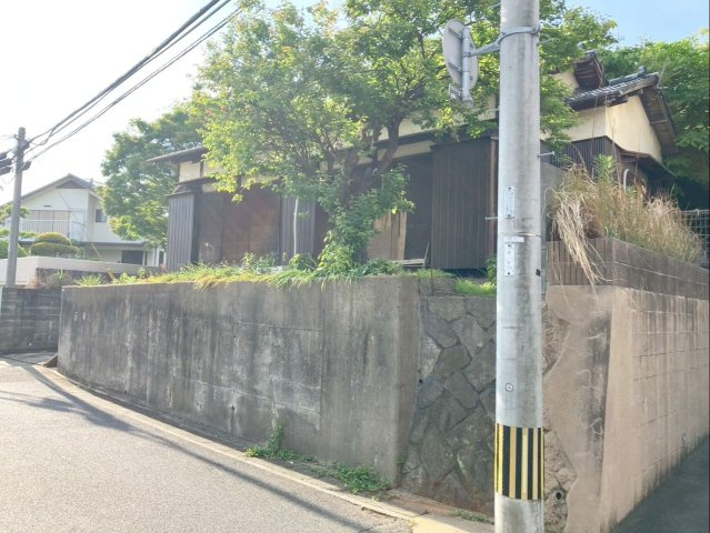 住宅を中心とした落ち着いたエリアです！