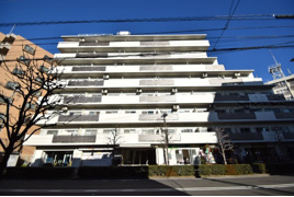 東海狛江マンションの外観