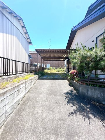 駐車場になります♪