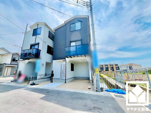 外観：326000189360