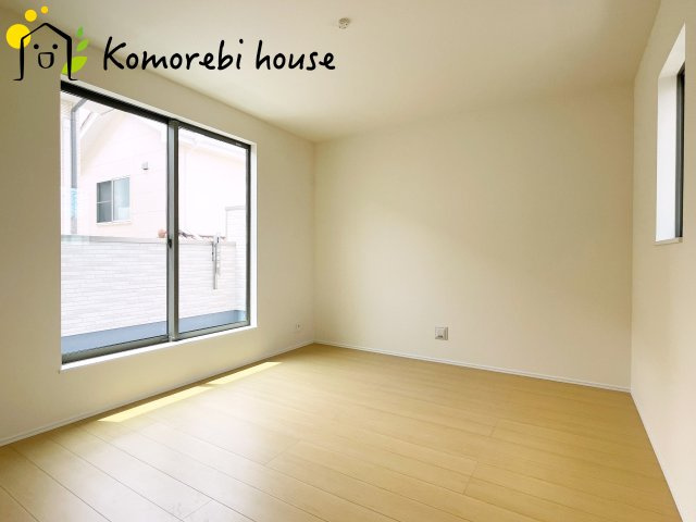 使い勝手のいい寝室です