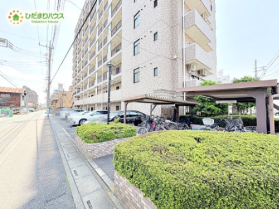 駐輪場、敷地内専用駐車場になります！