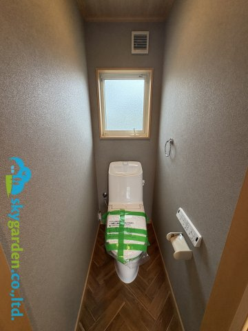 清潔感のあるトイレです