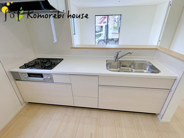 コンパクトなキッチンで掃除もラクラク