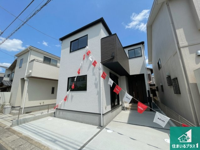 安心の10年保証！外観を美しく保ち、雨水で汚れを落とします！気になることがありましたら、お気軽にお問い合わせください！
