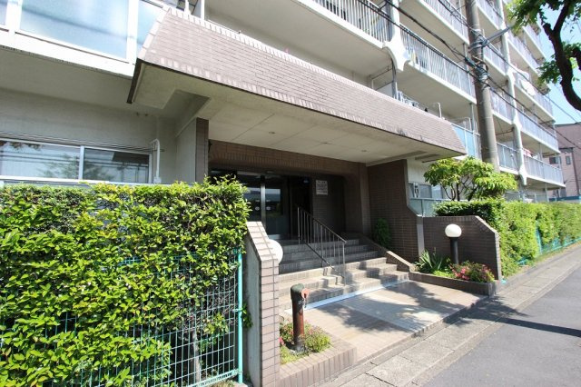 エントランスです