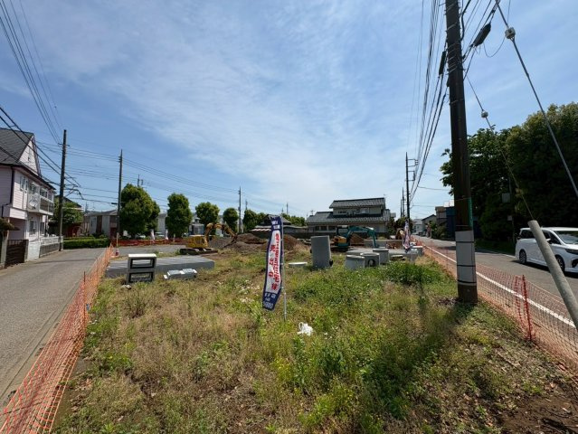 対象地：D区画　全10区画　　間取り・外観・設備まで自由にプランニング可能。暮らし方に合わせた住まいをご提案できます。花田小学校まで徒歩約4分(270ｍ)、毎日の通学がしやすい住環境です。