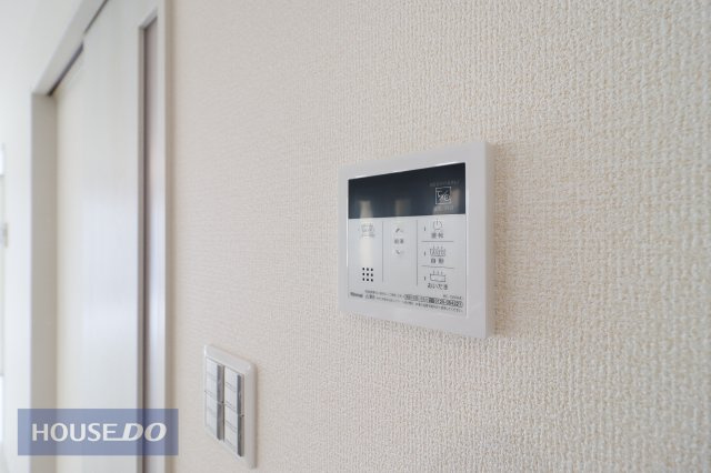 【温水設備】給湯スイッチ付きで温度調整も追炊もラクラクです。