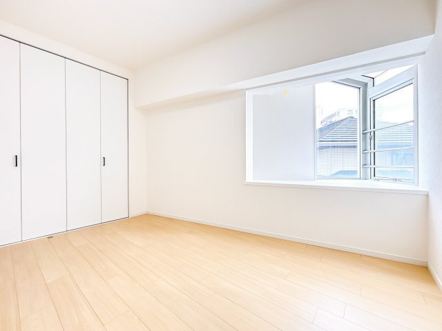 北東洋室5．4帖