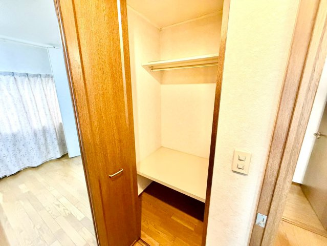 各部屋に収納たっぷり♪