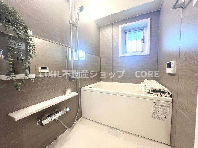リラックスできるよう優しいカラーをチョイスしました。時を忘れるほどのんびりできる空間に・・・