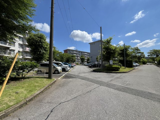 敷地内の駐車場です。