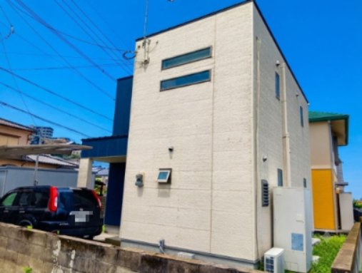 建物の裏側部分