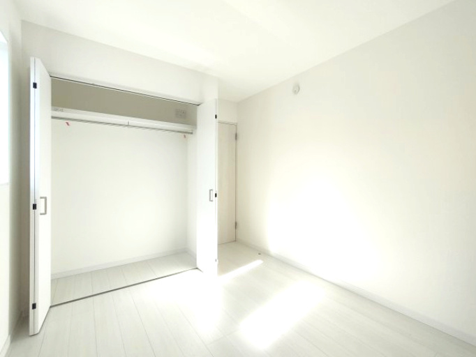 【洋室3　約5.6帖】