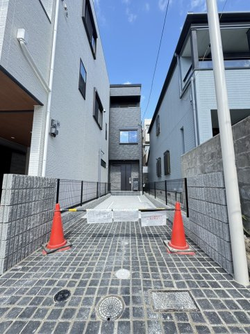 外観：328000624994