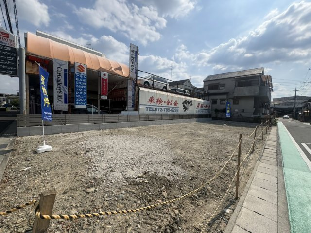 建築条件なしのため、お好みの会社で建築可能！陽当たり・風通し良好な約25坪の北東角地（2号地）