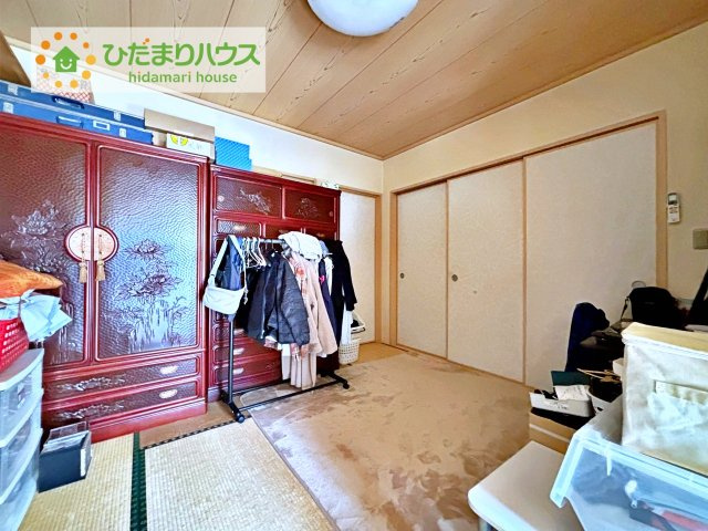 大人も子供もほっと一息つける和室です