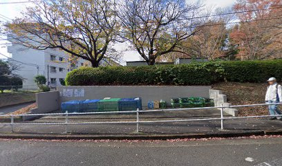 バス停『児童公園前』停歩2分