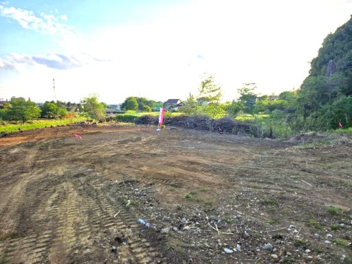 建築条件なし。お好きなハウスメーカーでこだわりの邸宅を。