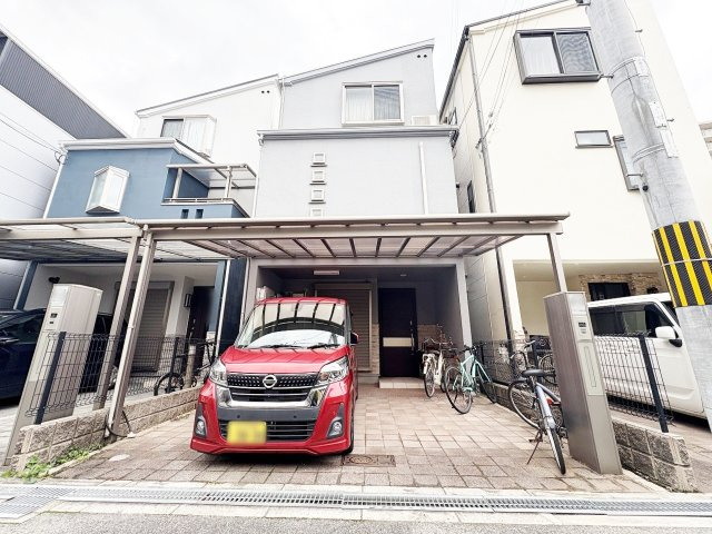 外観：327002136698