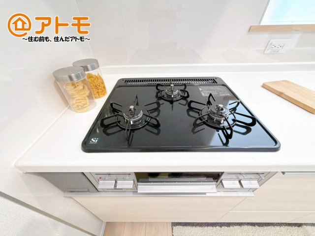 3口コンロは使い勝手がよくお料理も楽しくなりそうです♪