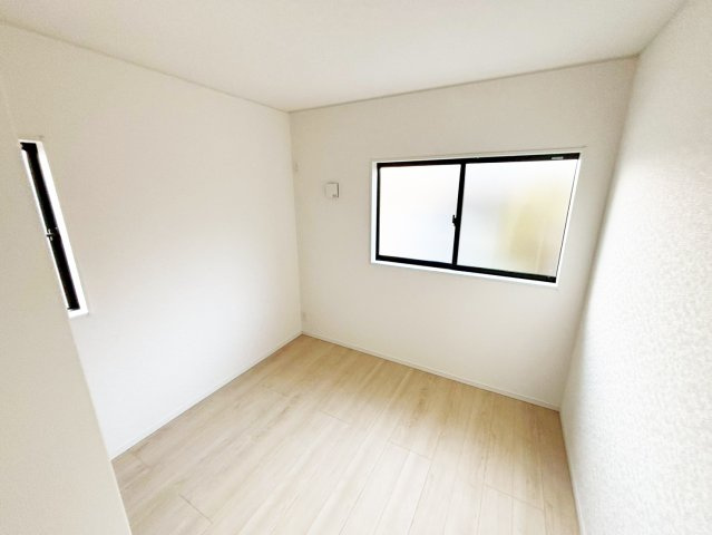 落ち着いた内装仕様で、プライベートな時間を心豊かに過ごせます