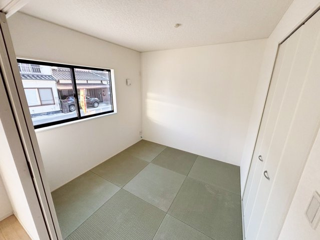 和室は一つあると便利ですね畳の香りに癒されます