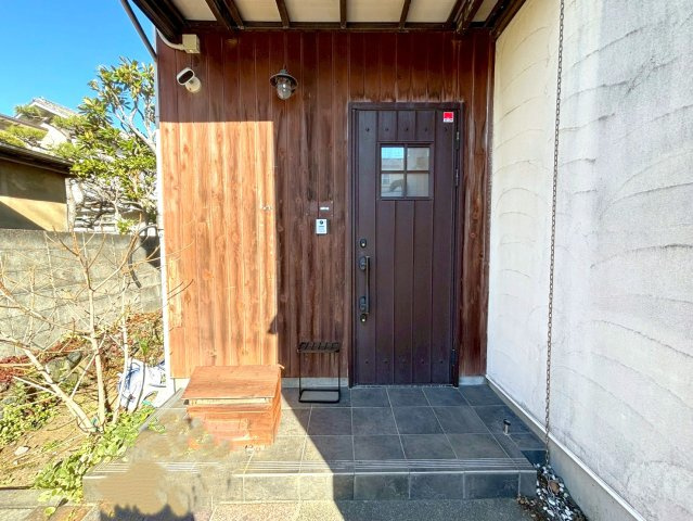 玄関アプローチ