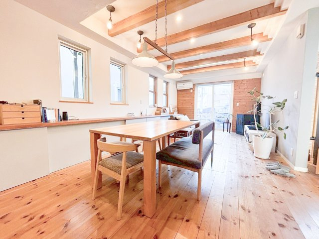 リビングダイニングは約20.0帖