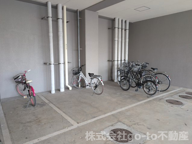 自転車置き場(200円/月)