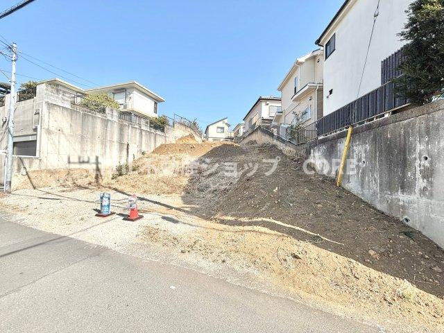 閑静な住宅地で子育て家族にピッタリ。ゆとりある住環境が整っています。