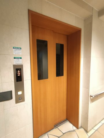 【エレベーター】
