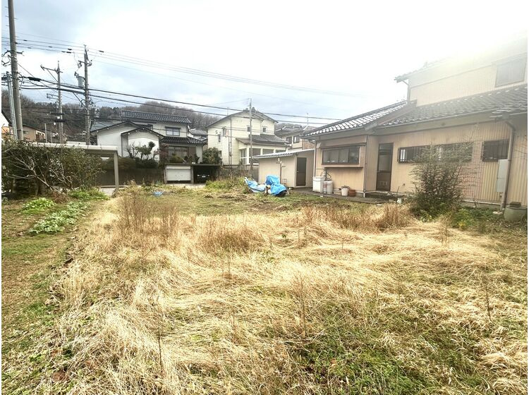 現地