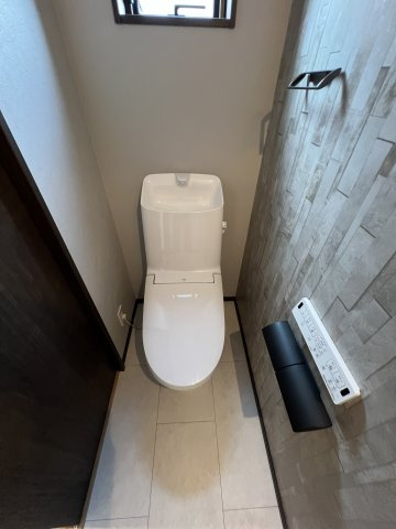 1階温水シャワートイレ