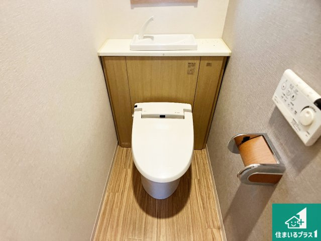 1・2階の2ヶ所にあるので、朝の忙しい時間の順番待ちもなく、深夜の利用にも大変便利です。