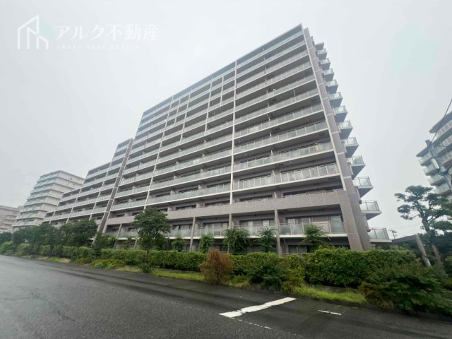 SRC造地上13階建て