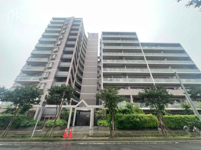 SRC造地上13階建て