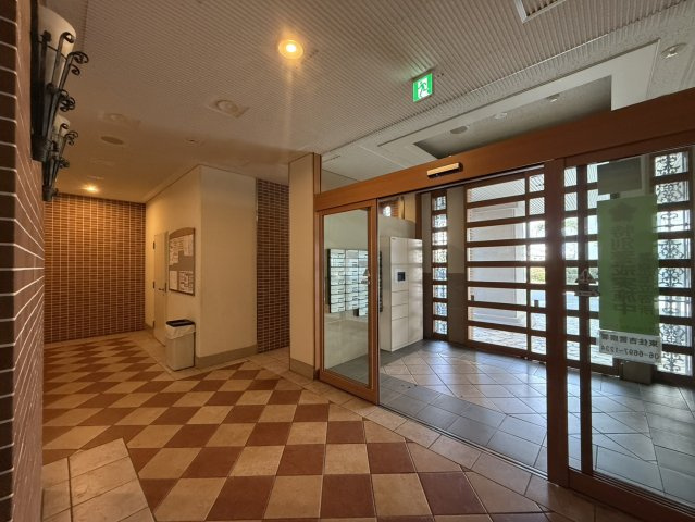 エントランス