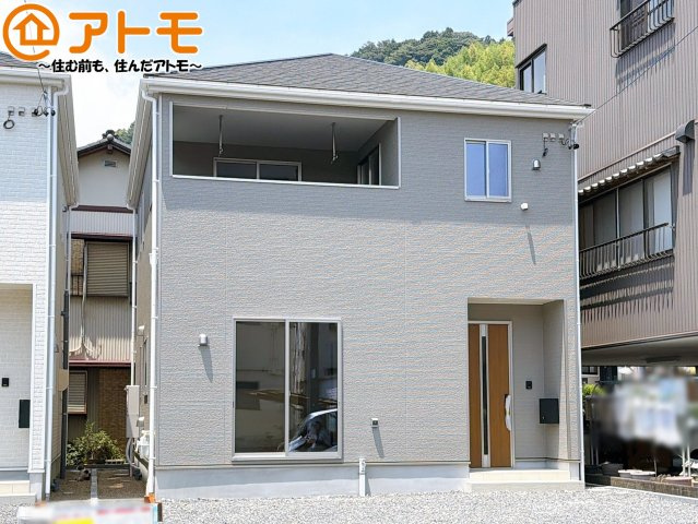 外観：322000577074