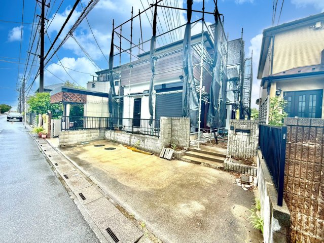 ■新規内外装リフォーム　■LDK17.5帖・対面式キッチン　■出羽小学校徒歩12分(950ｍ)・武蔵野中学校徒歩13分(1000ｍ)