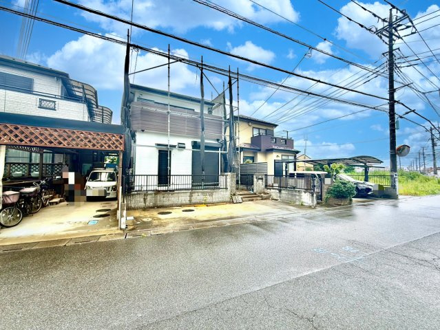 ■新規内外装リフォーム　■LDK17.5帖・対面式キッチン　■出羽小学校徒歩12分(950ｍ)・武蔵野中学校徒歩13分(1000ｍ)