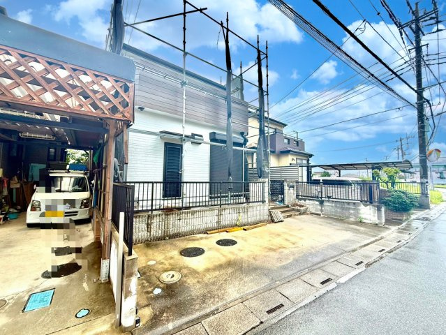 ■新規内外装リフォーム　■LDK17.5帖・対面式キッチン　■出羽小学校徒歩12分(950ｍ)・武蔵野中学校徒歩13分(1000ｍ)