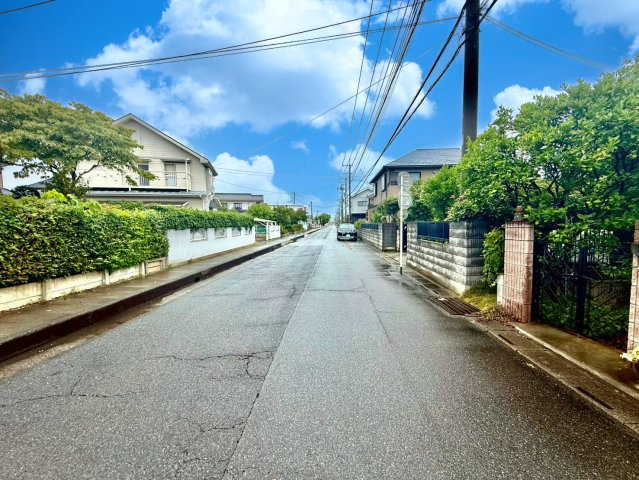 ■新規内外装リフォーム　■LDK17.5帖・対面式キッチン　■出羽小学校徒歩12分(950ｍ)・武蔵野中学校徒歩13分(1000ｍ)