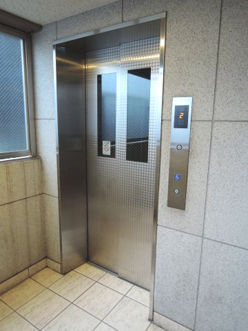 【D‘レスティア金沢八景アクオの共用部分】