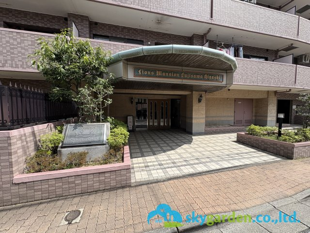 清潔なエントランスです