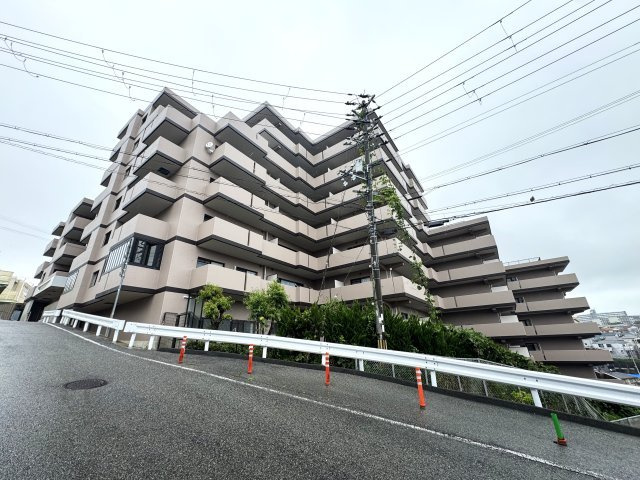 外観：328000657699