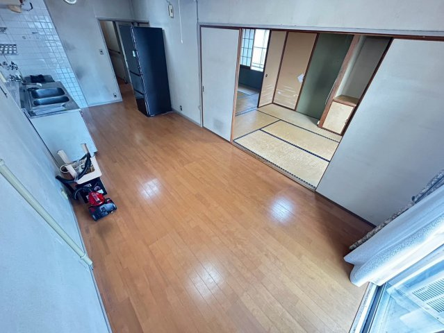 冷蔵庫もサービス品でお付けいたします