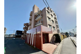 センチュリー吉川の外観