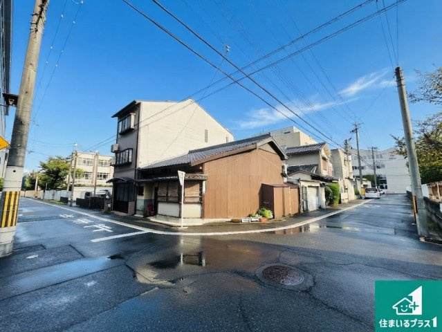 落ち着いた街並みで新生活を始めることが出来そう！周辺の物件も併せてご紹介させて頂きます！