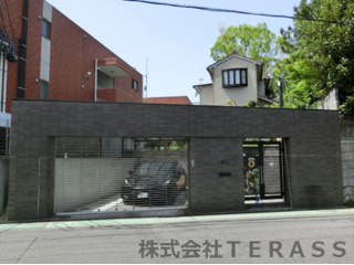 外観：323000571569